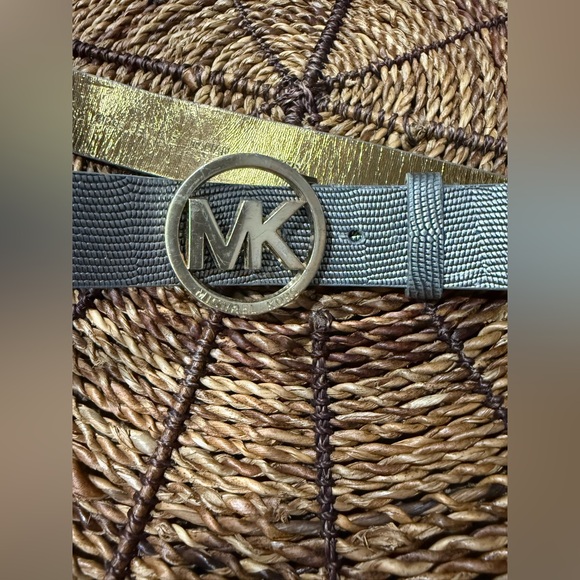 Michael Kors Logo Belt Leather Faux Croc Reptile Gray Silver Tone Buckle‎ L 39” - Picture 1 of 9